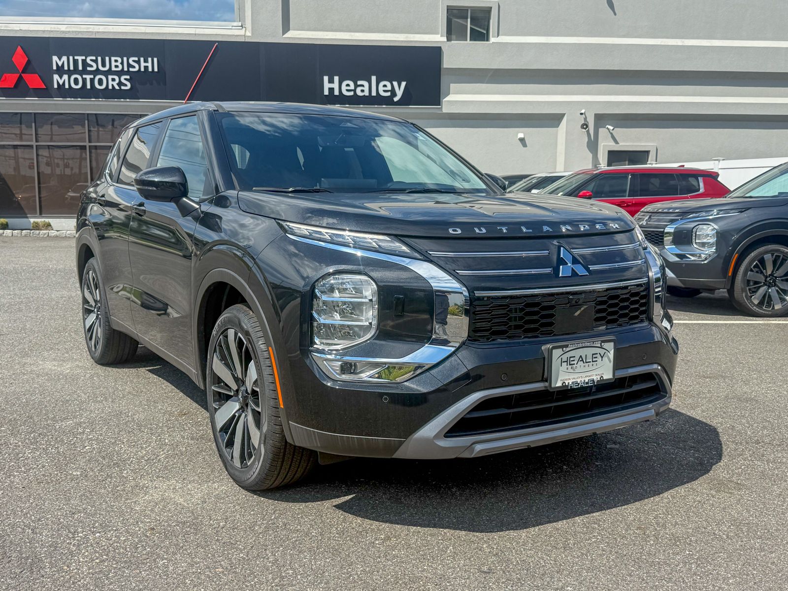 2026 Mitsubishi Outlander SE SUV