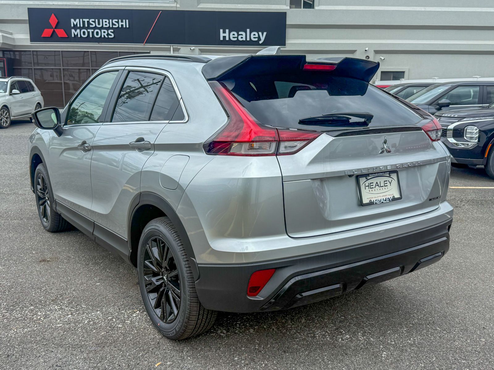 2026 Mitsubishi Eclipse Cross Black Edition - Photo 5