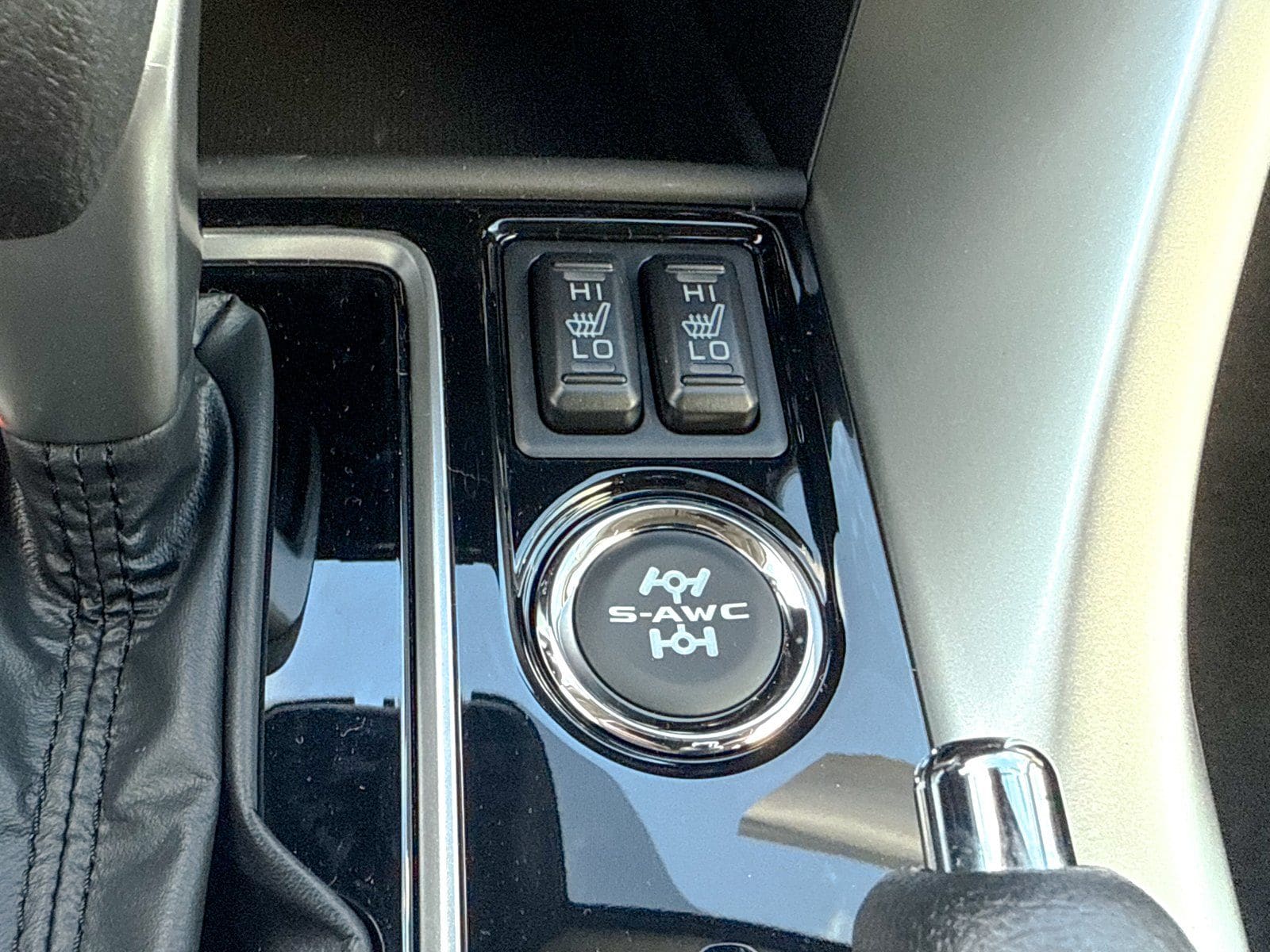 2026 Mitsubishi Eclipse Cross LE - Photo 38