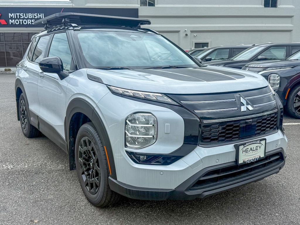 New 2026 Mitsubishi Outlander Trail Edition SUV