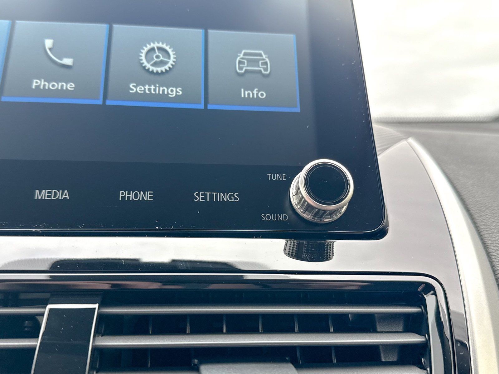 2026 Mitsubishi Eclipse Cross SE - Photo 29