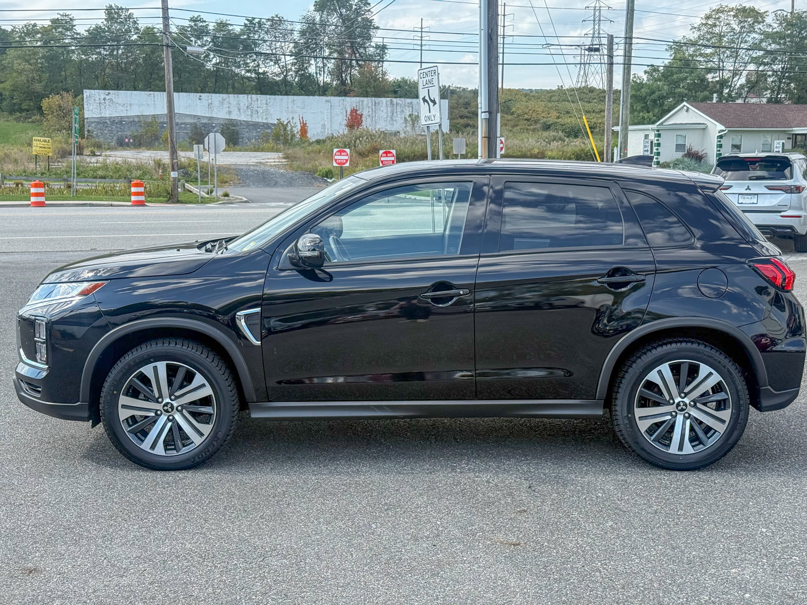 Certified 2024 Mitsubishi Outlander Sport 2.0 ES SUV