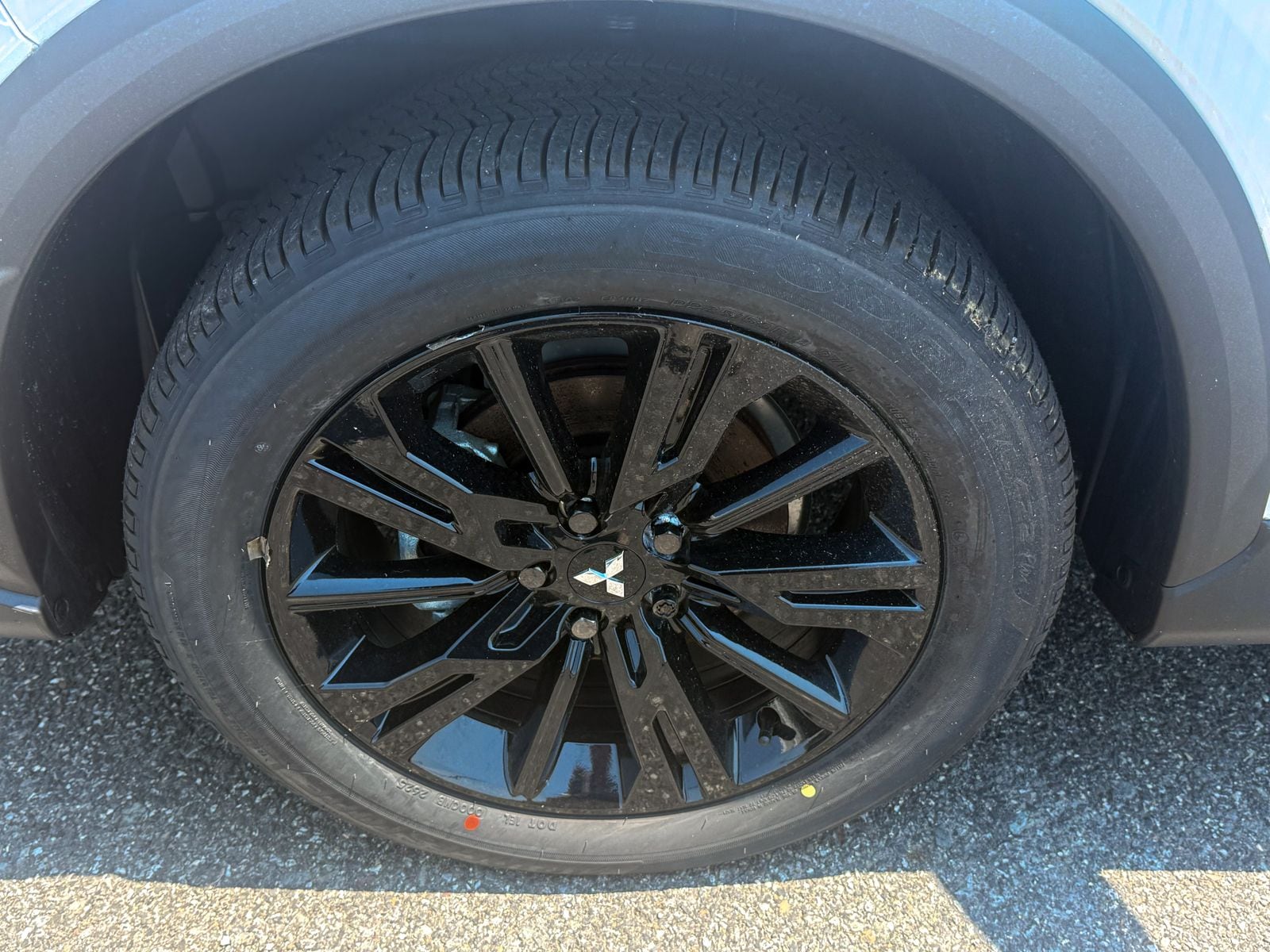 2026 Mitsubishi Eclipse Cross Black Edition - Photo 9