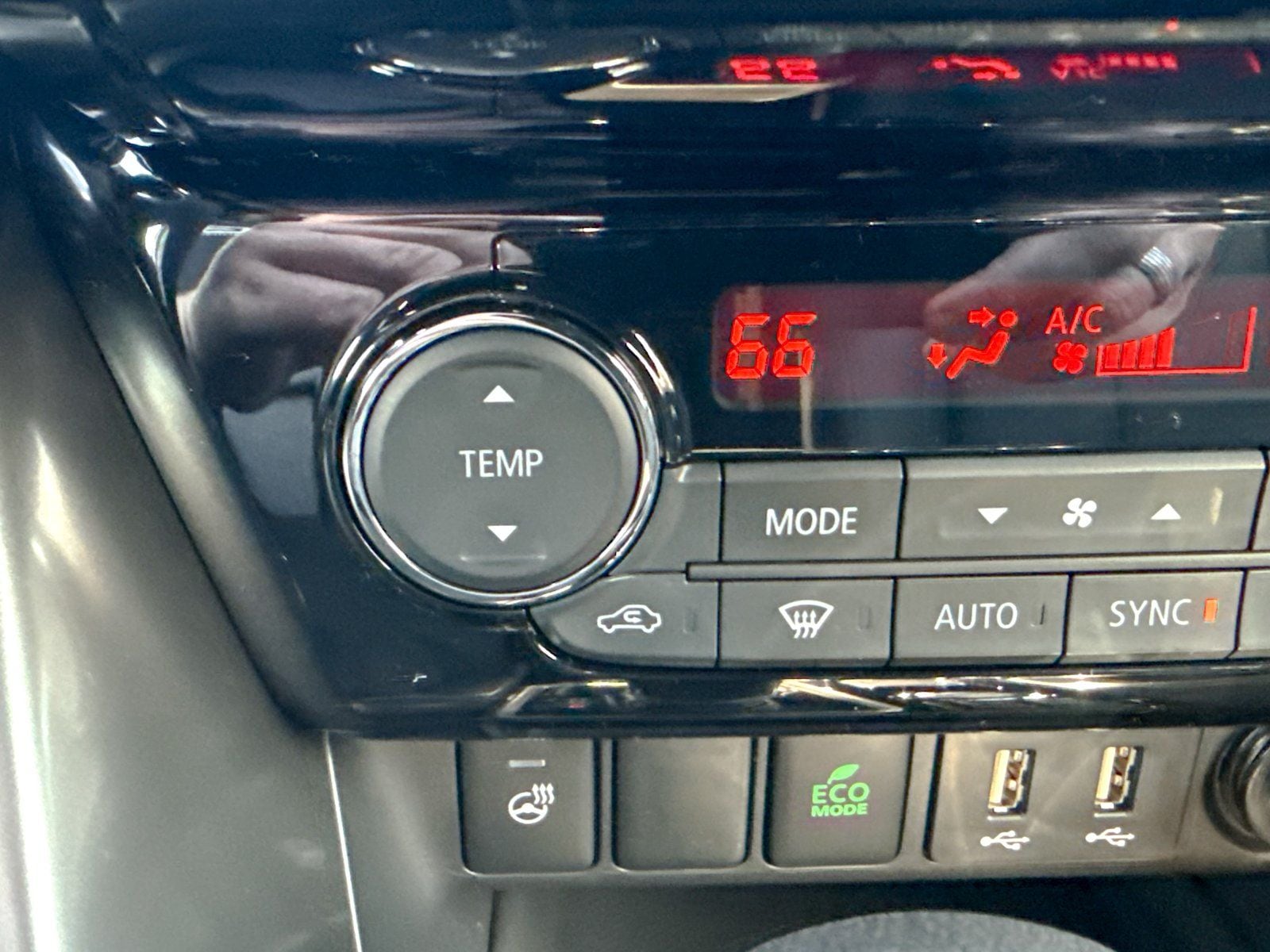 2026 Mitsubishi Eclipse Cross Black Edition - Photo 33
