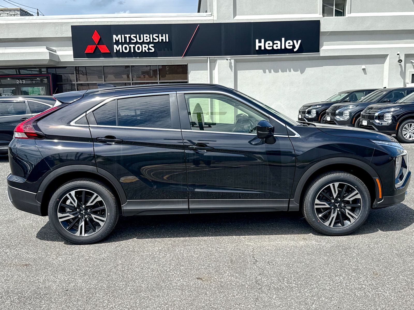 2026 Mitsubishi Eclipse Cross SE - Photo 7