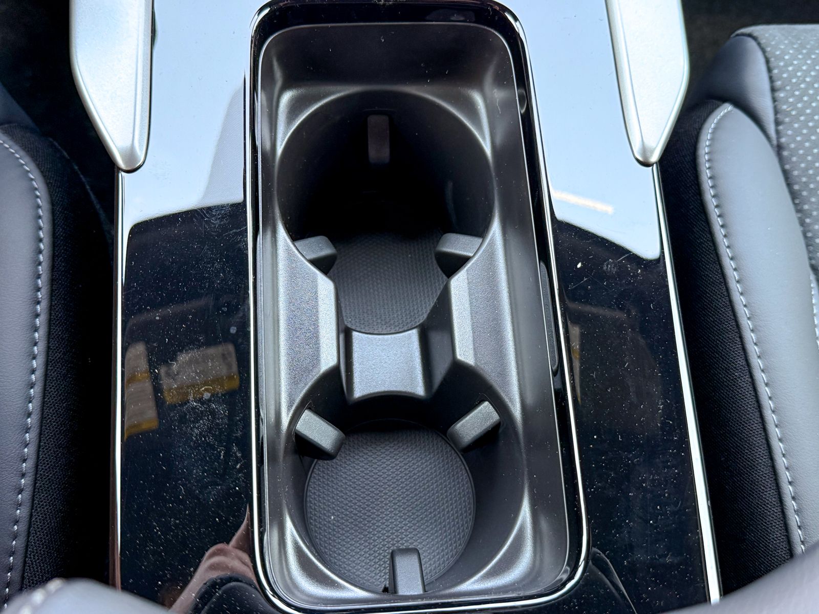 2026 Mitsubishi Eclipse Cross Black Edition - Photo 38