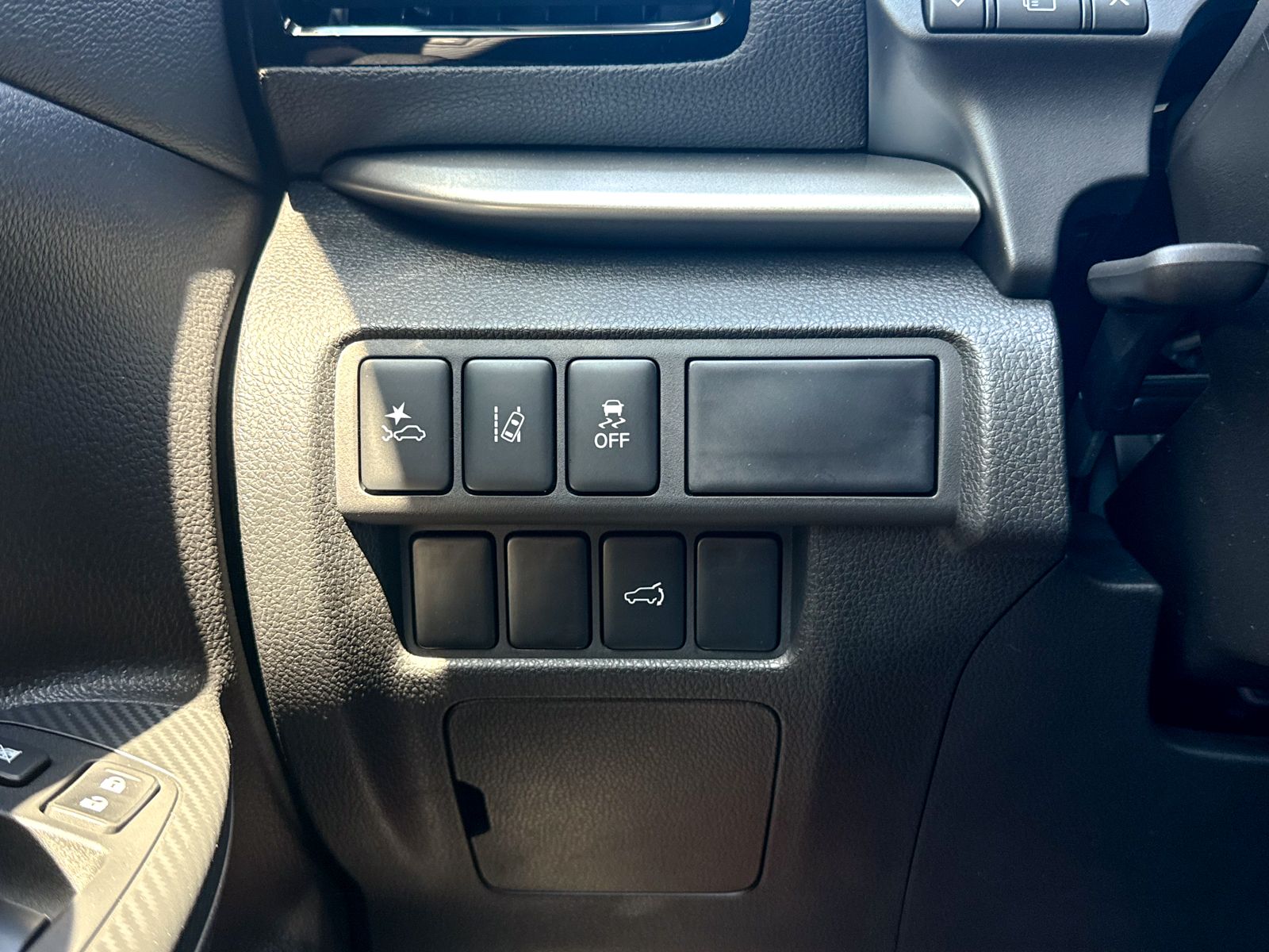 2026 Mitsubishi Eclipse Cross SE - Photo 44