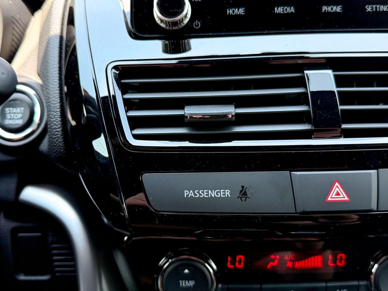 2026 Mitsubishi Eclipse Cross Black Edition - Photo 28
