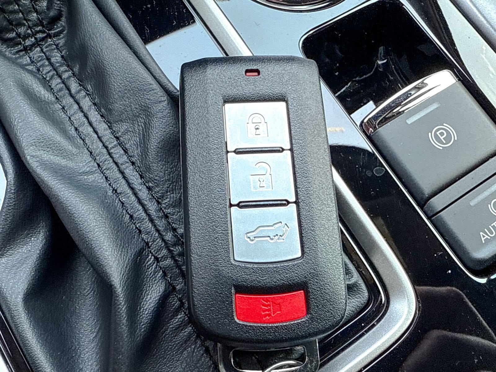 2026 Mitsubishi Eclipse Cross Black Edition - Photo 46