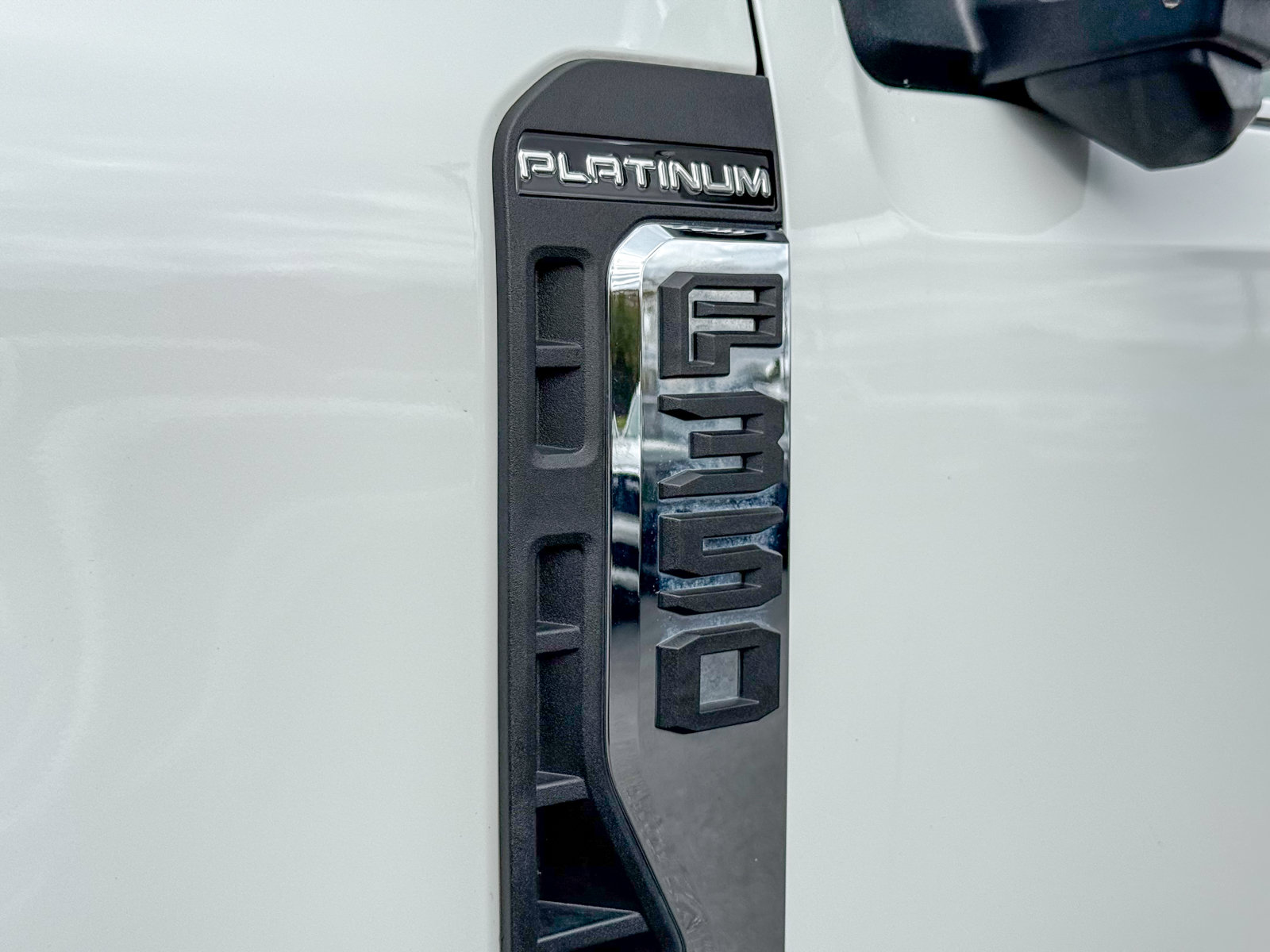 Used 2025 Ford F-350SD Platinum Truck