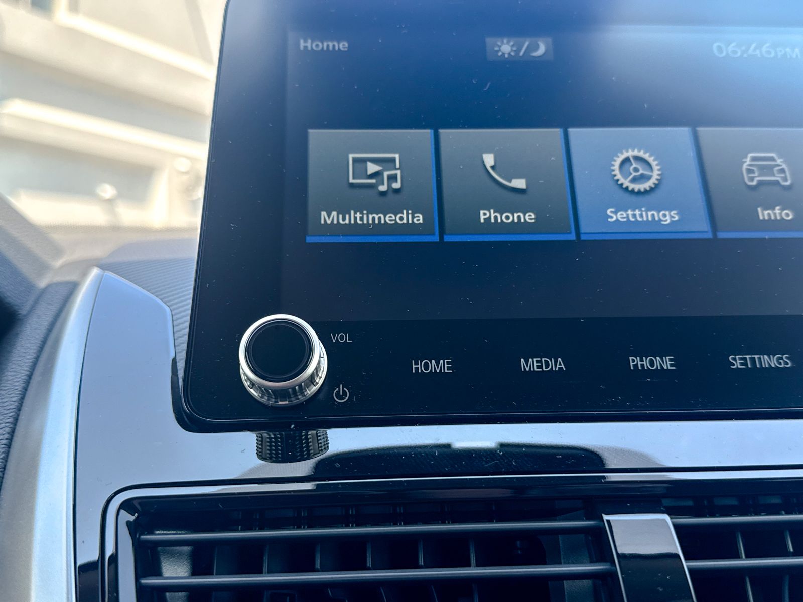 2026 Mitsubishi Eclipse Cross SE - Photo 28