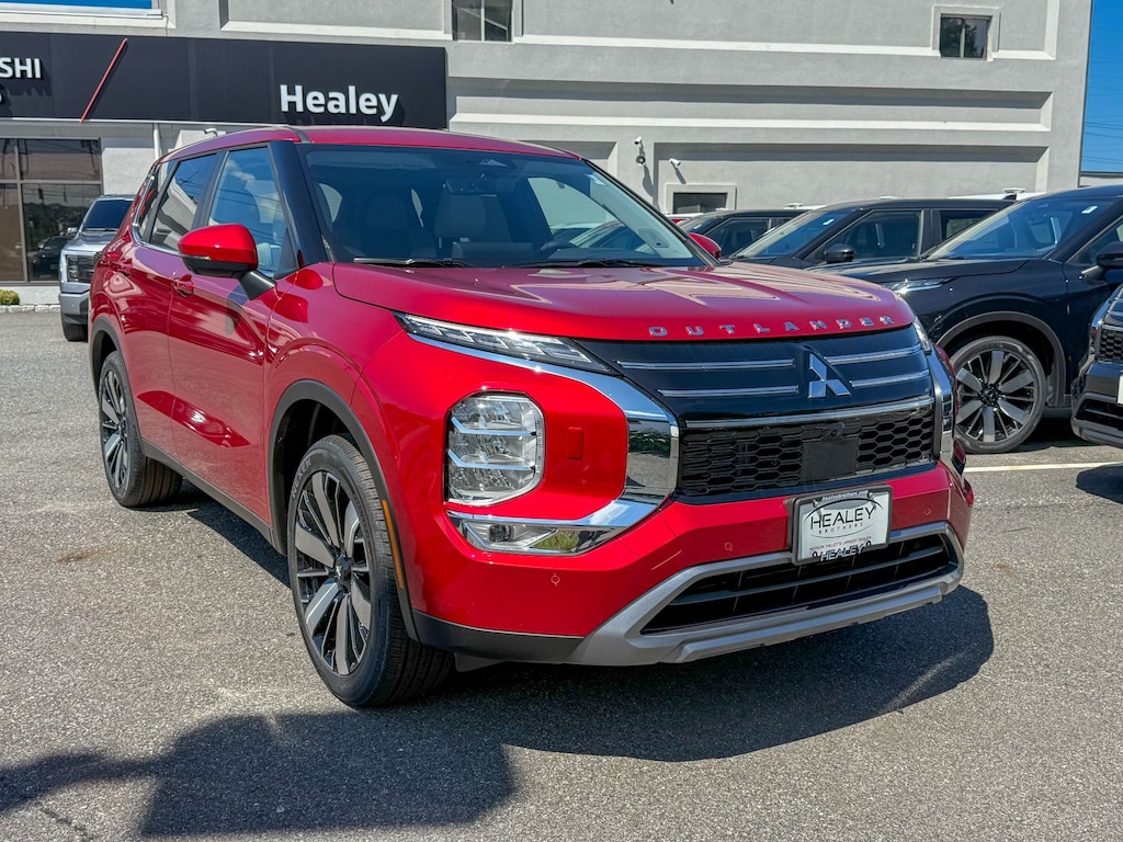 New 2026 Mitsubishi Outlander SE SUV