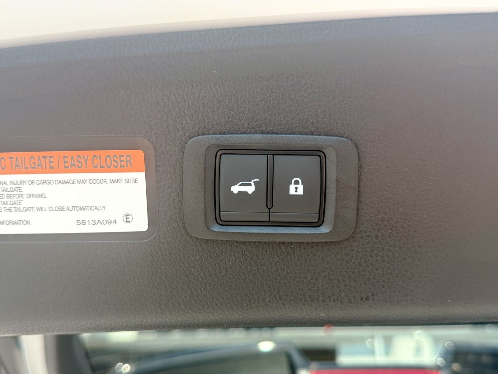 2026 Mitsubishi Eclipse Cross Black Edition - Photo 14