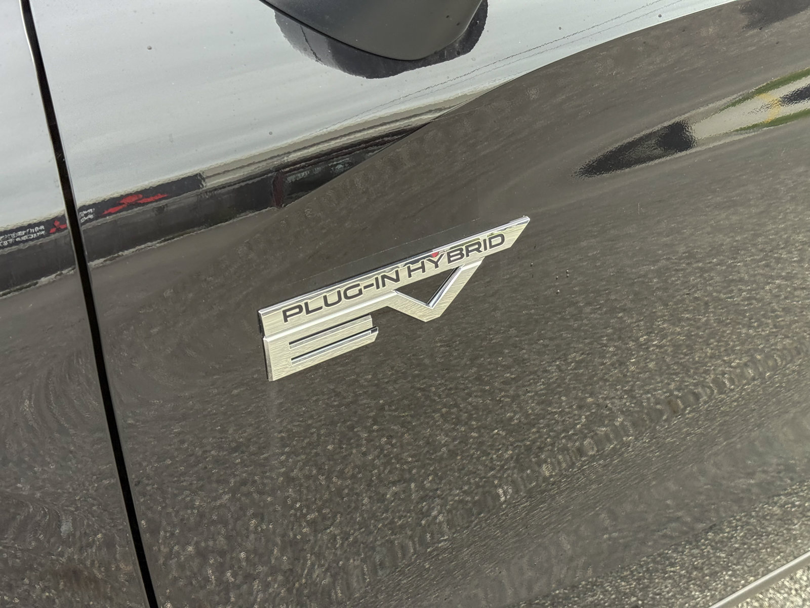 New 2026 Mitsubishi Outlander Phev SE SUV