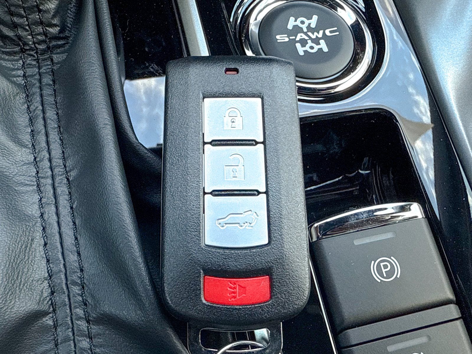 2026 Mitsubishi Eclipse Cross Black Edition - Photo 47