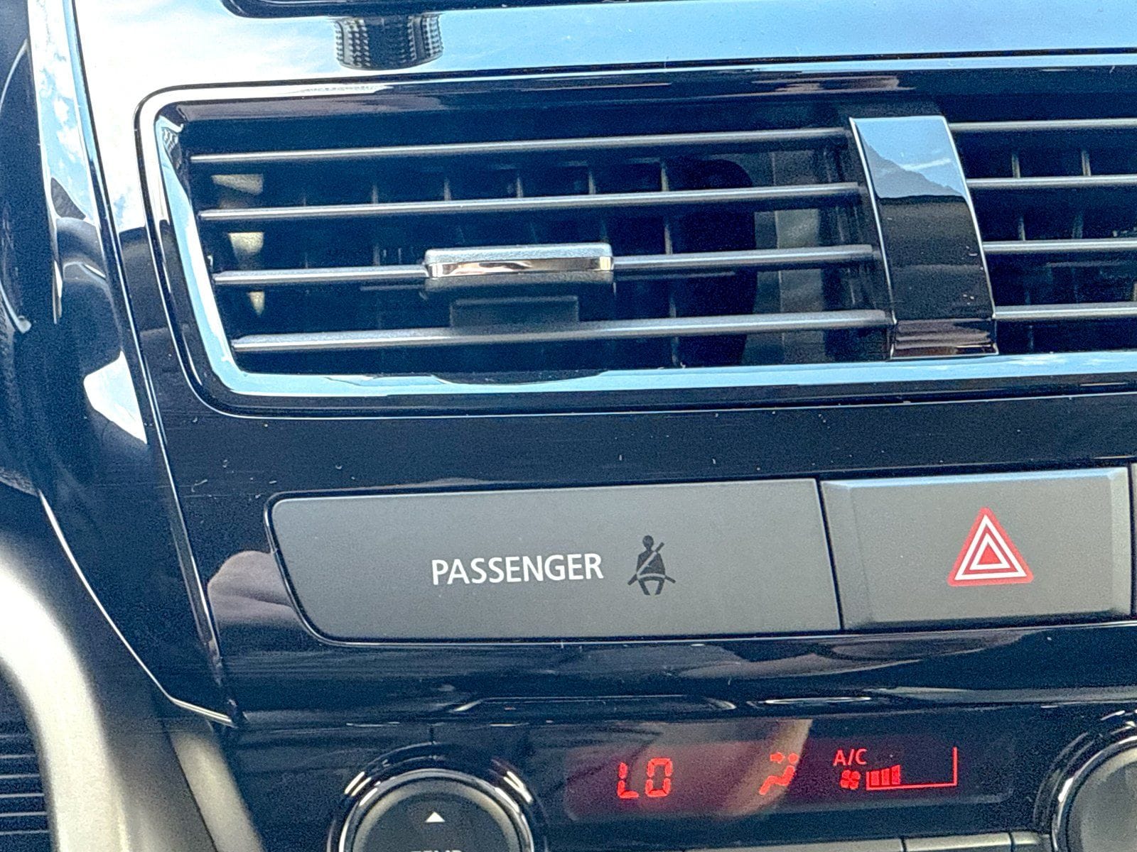 2026 Mitsubishi Eclipse Cross LE - Photo 30