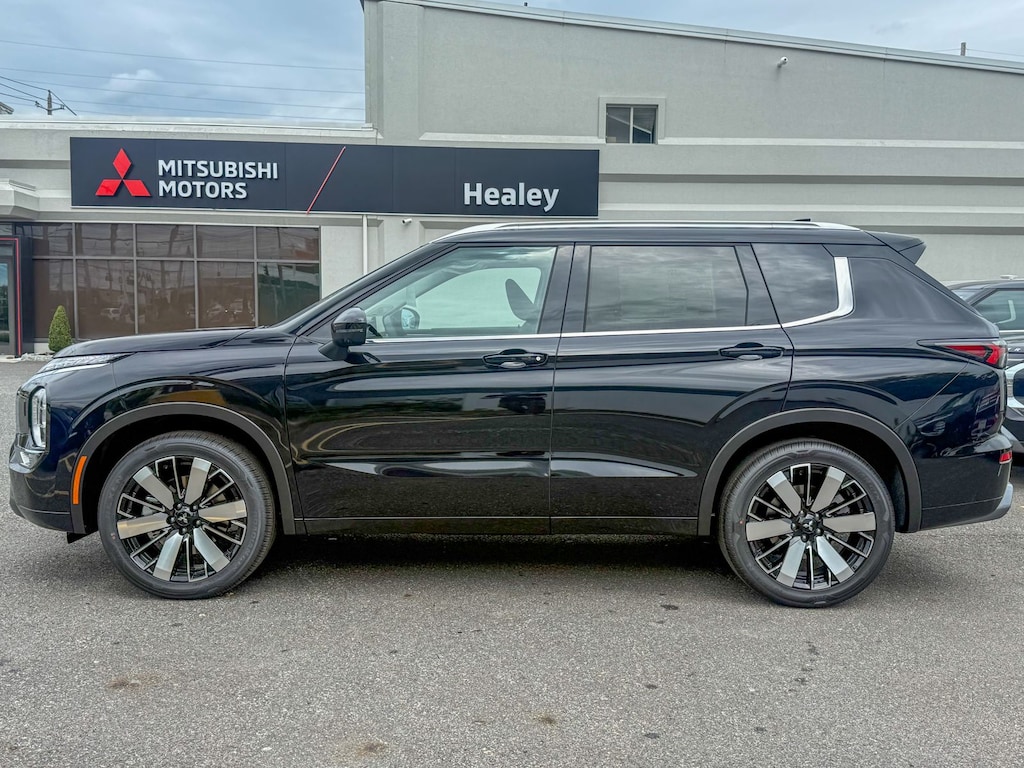 New 2026 Mitsubishi Outlander SUV