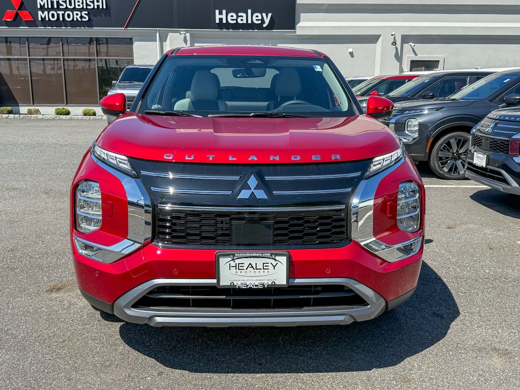 New 2026 Mitsubishi Outlander SE SUV