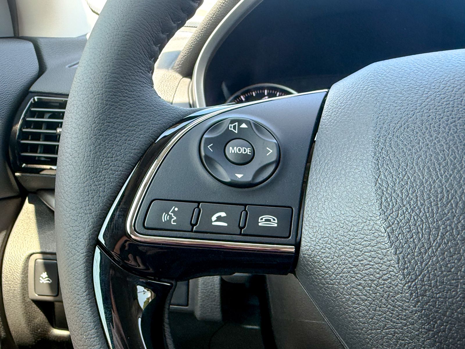 2026 Mitsubishi Eclipse Cross SE - Photo 47