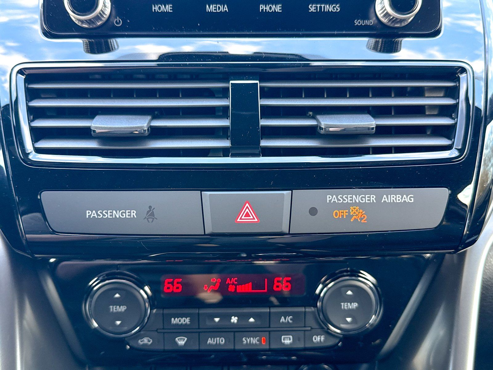 2026 Mitsubishi Eclipse Cross Black Edition - Photo 29