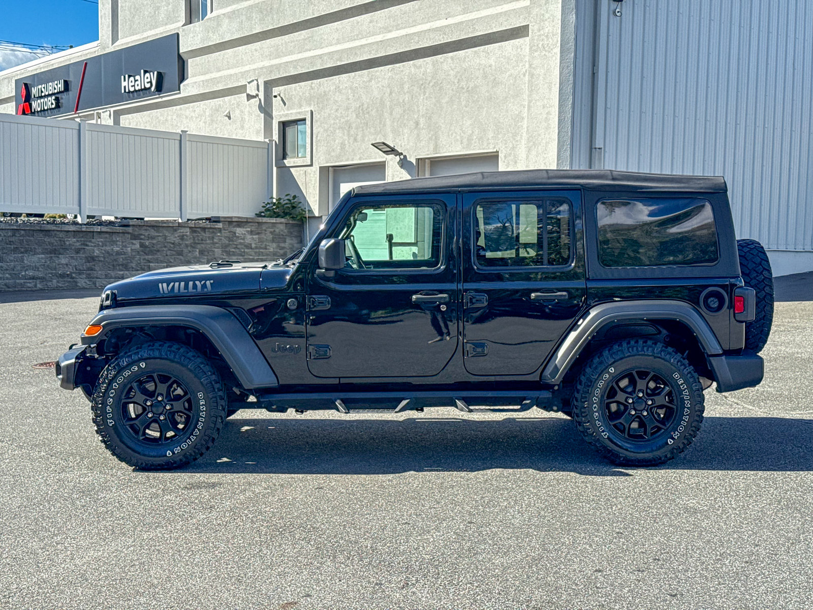 Used 2023 Jeep Wrangler Sport SUV