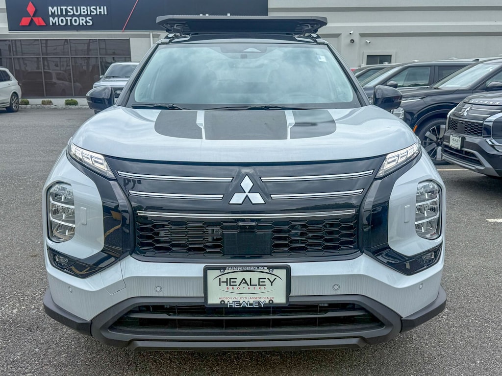 New 2026 Mitsubishi Outlander Trail Edition SUV