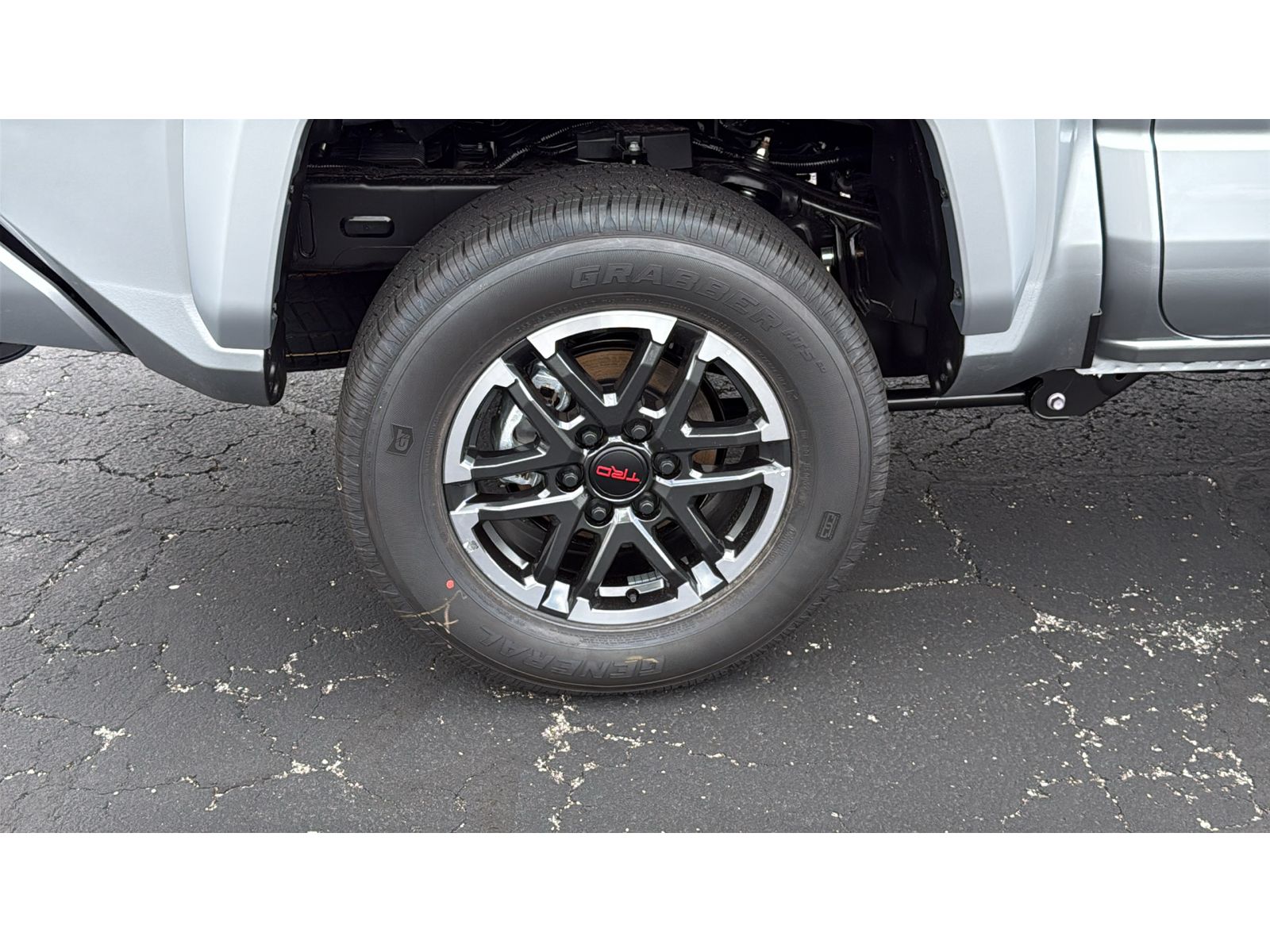 2026 Toyota Tacoma TRD Sport - Photo 12
