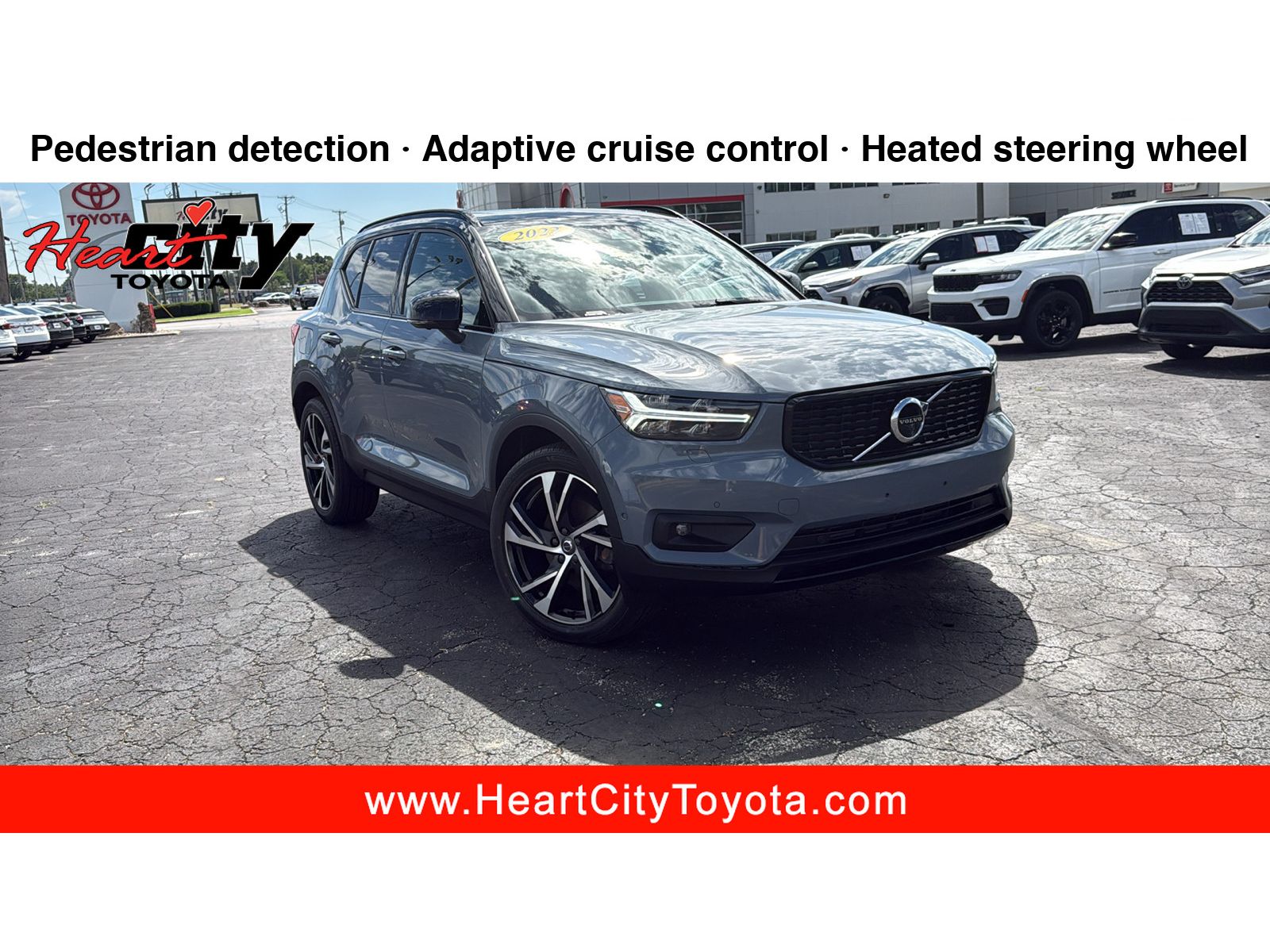2022 Volvo XC40