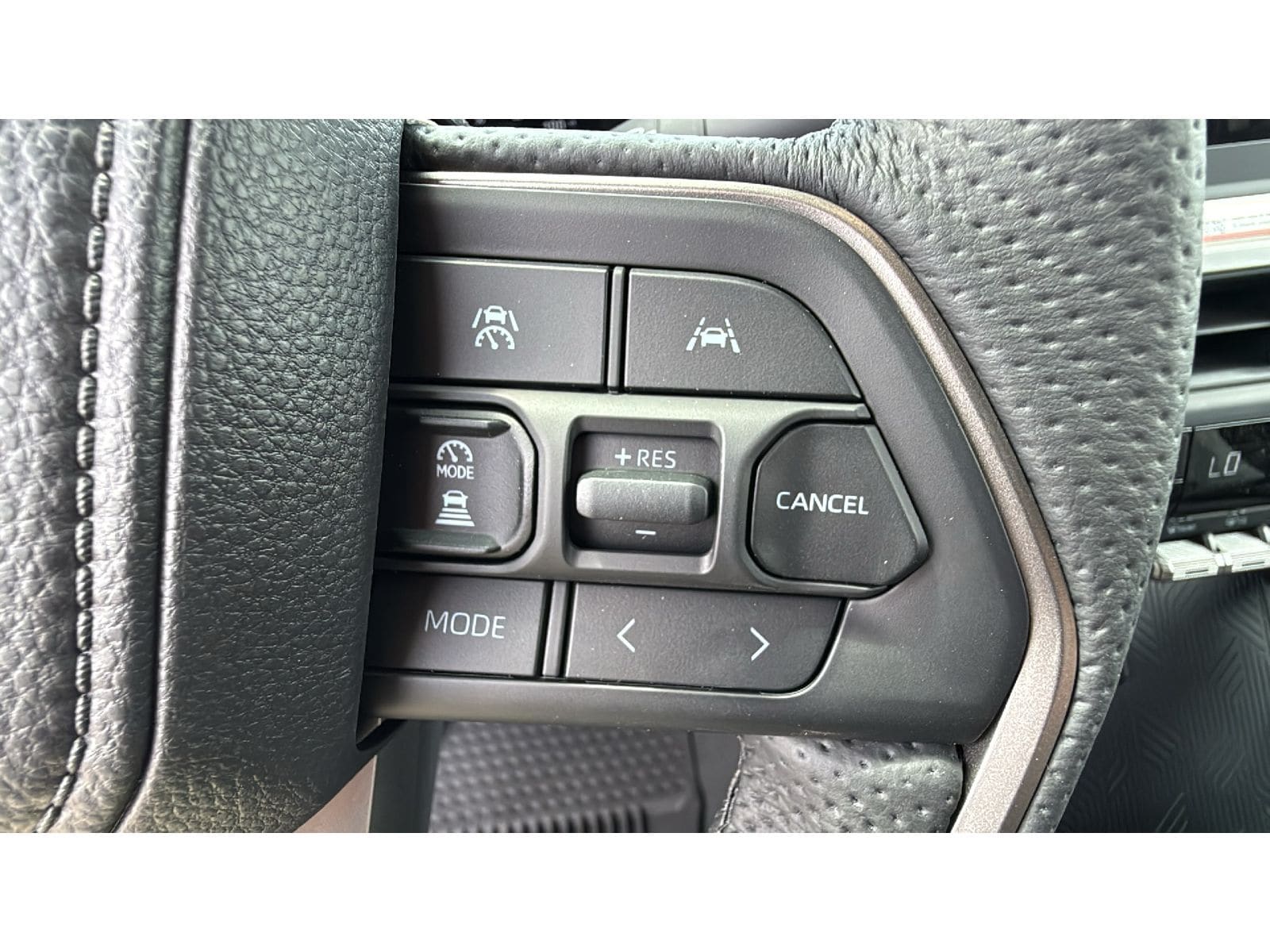 2026 Toyota Tacoma TRD Sport - Photo 24