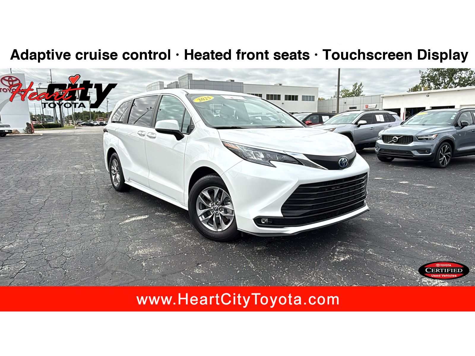 2025 Toyota Sienna XLE