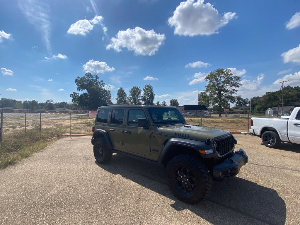 2025 Jeep Wrangler 4-Door Willys - Photo 35