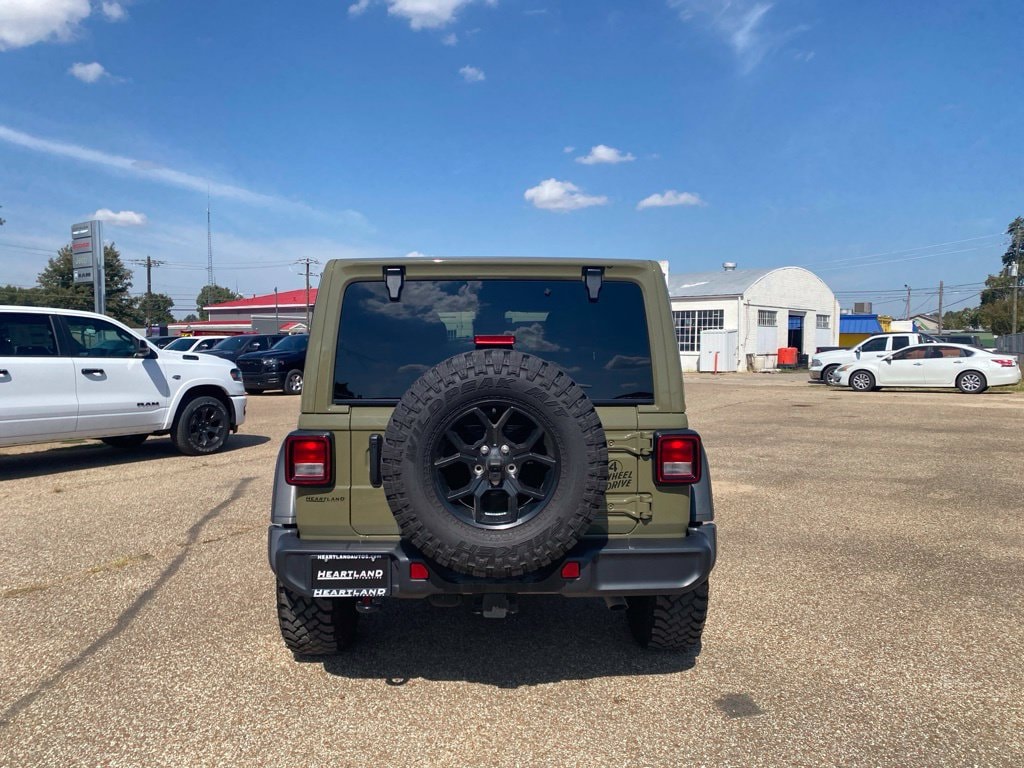 2025 Jeep Wrangler 4-Door Willys - Photo 8