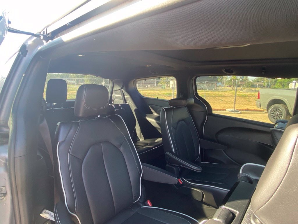 2026 Chrysler Pacifica Limited - Photo 16