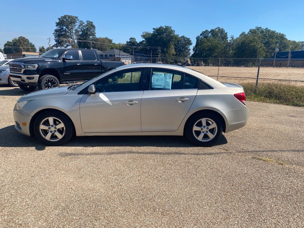 Used 2014 Chevrolet Cruze 1LT with VIN 1G1PC5SB0E7213247 for sale in Wynne, AR