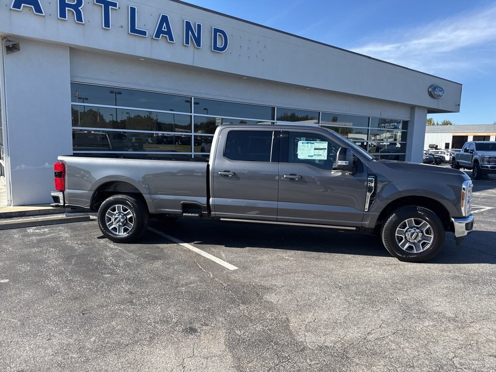 New 2026 Ford F-250SD Lariat Truck