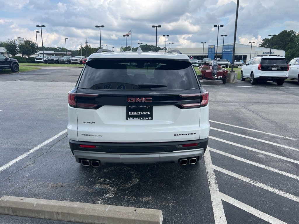 Used 2025 GMC Acadia Elevation SUV