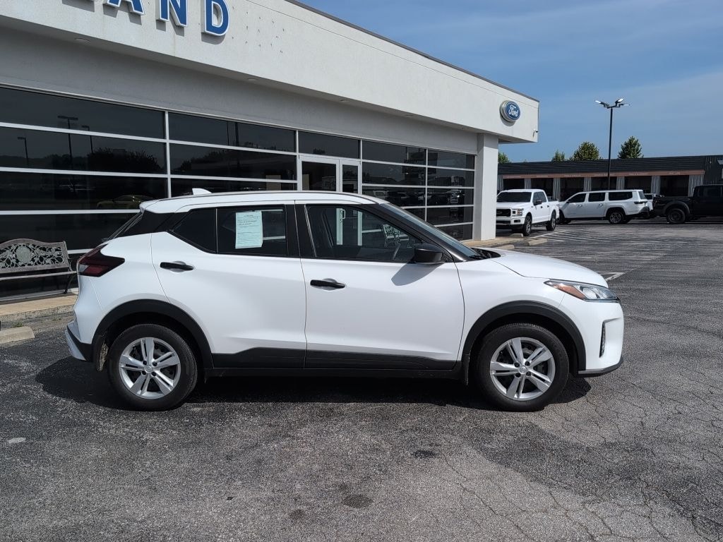 Used 2024 Nissan Kicks S SUV