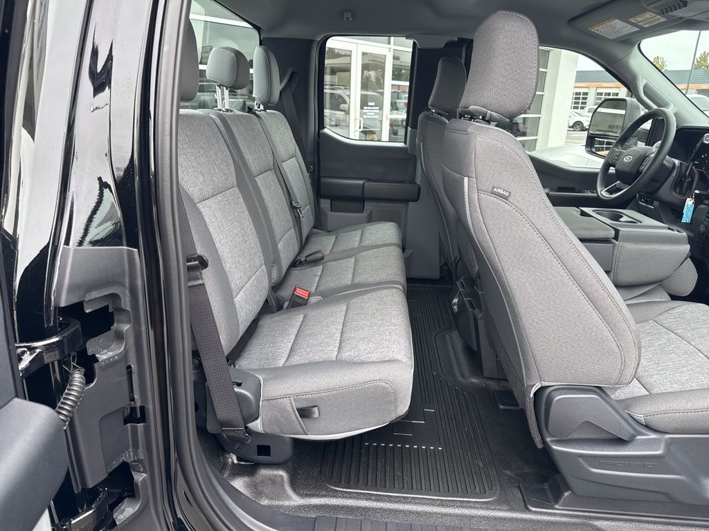 2026 Ford F-250 Super Duty XL - Photo 31