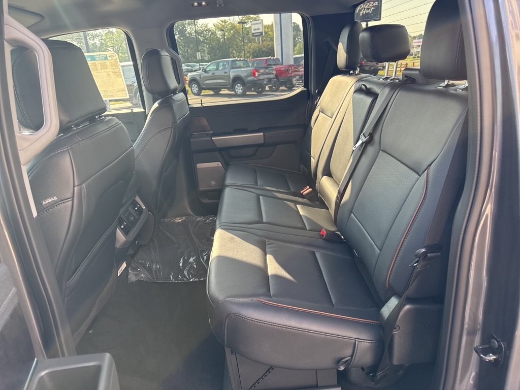2026 Ford F-350 Super Duty Lariat - Photo 34