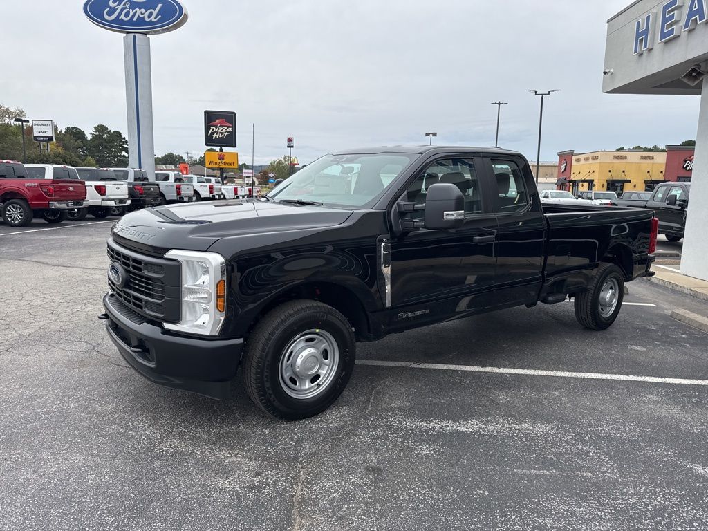 2026 Ford F-250 Super Duty XL - Photo 6