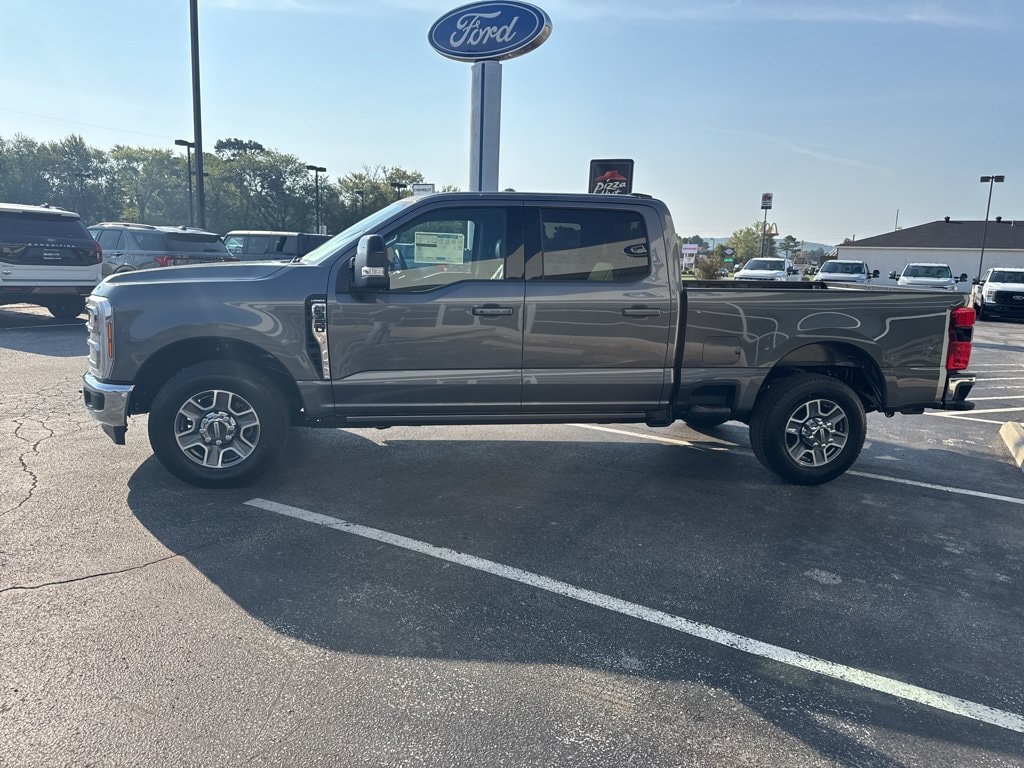 2026 Ford F-350 Super Duty Lariat - Photo 5