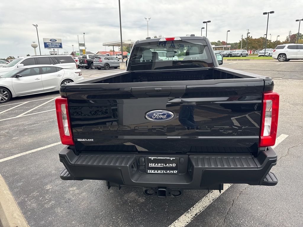 2026 Ford F-250 Super Duty XL - Photo 10