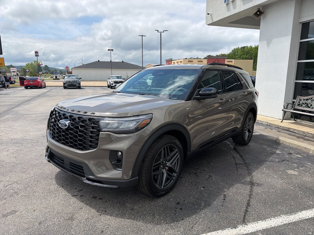 New 2026 Ford Explorer ST-Line SUV