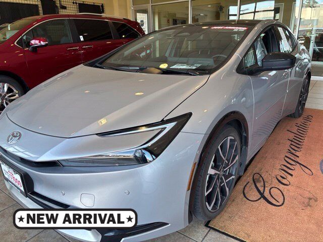  Toyota Prius Prime
