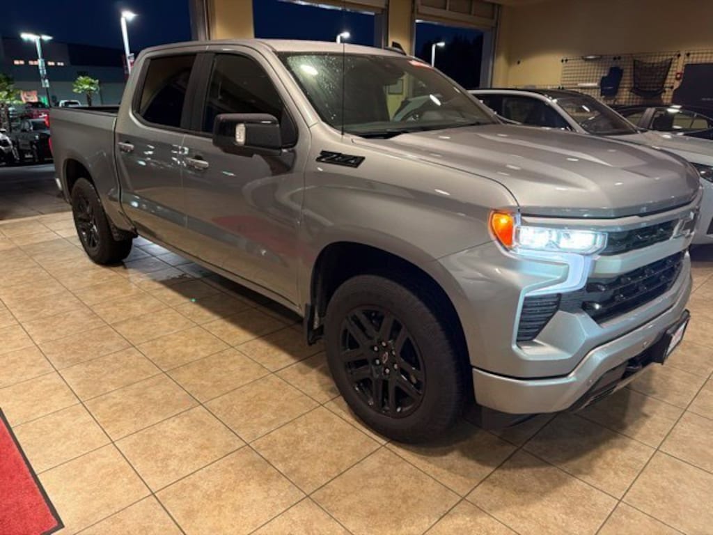 Used 2025 Chevrolet Silverado 1500 RST Truck Crew Cab