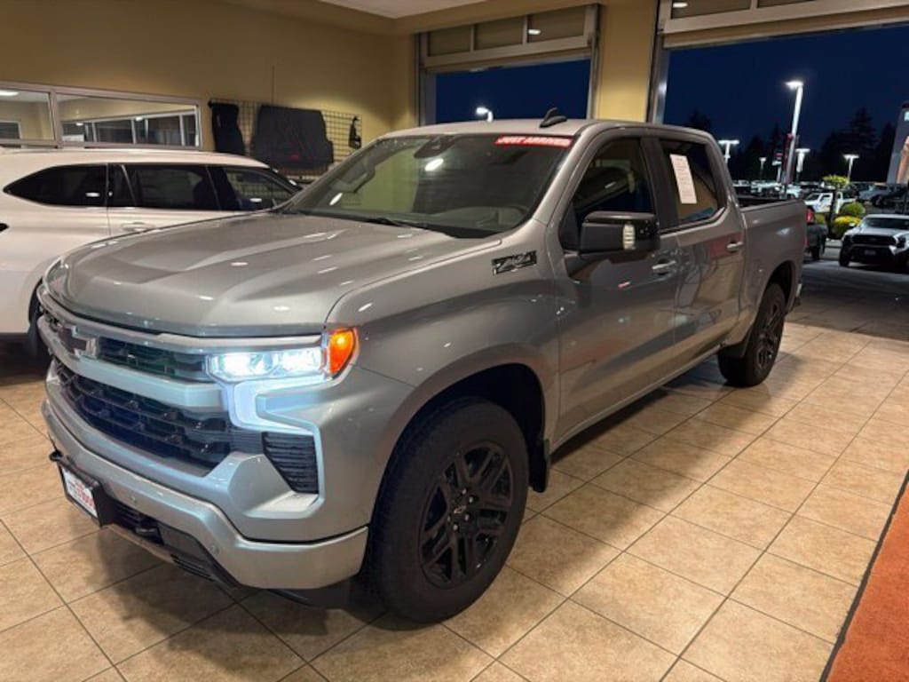 Used 2025 Chevrolet Silverado 1500 RST Truck Crew Cab