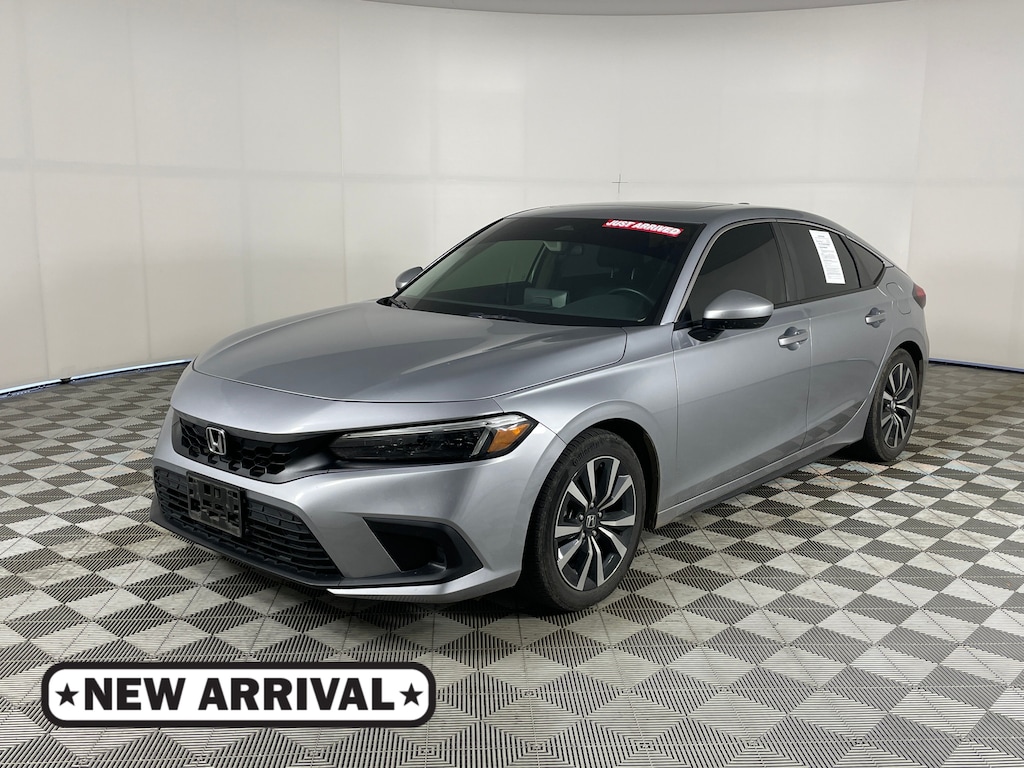 Used 2024 Honda Civic EX-L Hatchback