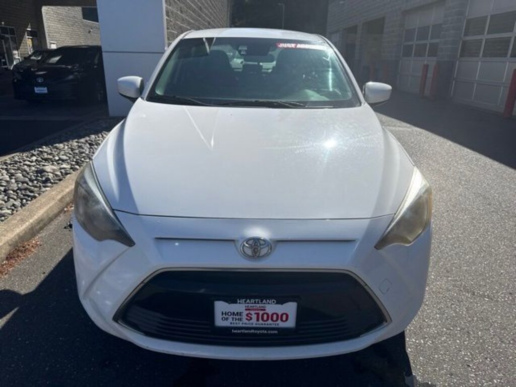Used 2017 Toyota Yaris iA Base Sedan