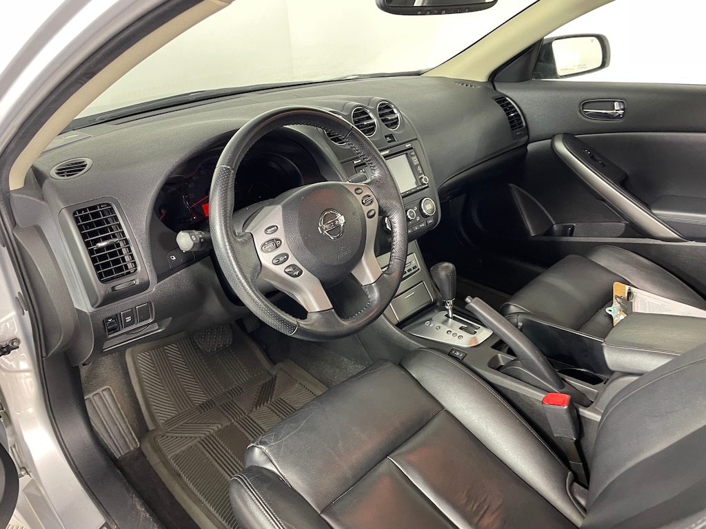 Used 2008 Nissan Altima 3.5 SE Coupe