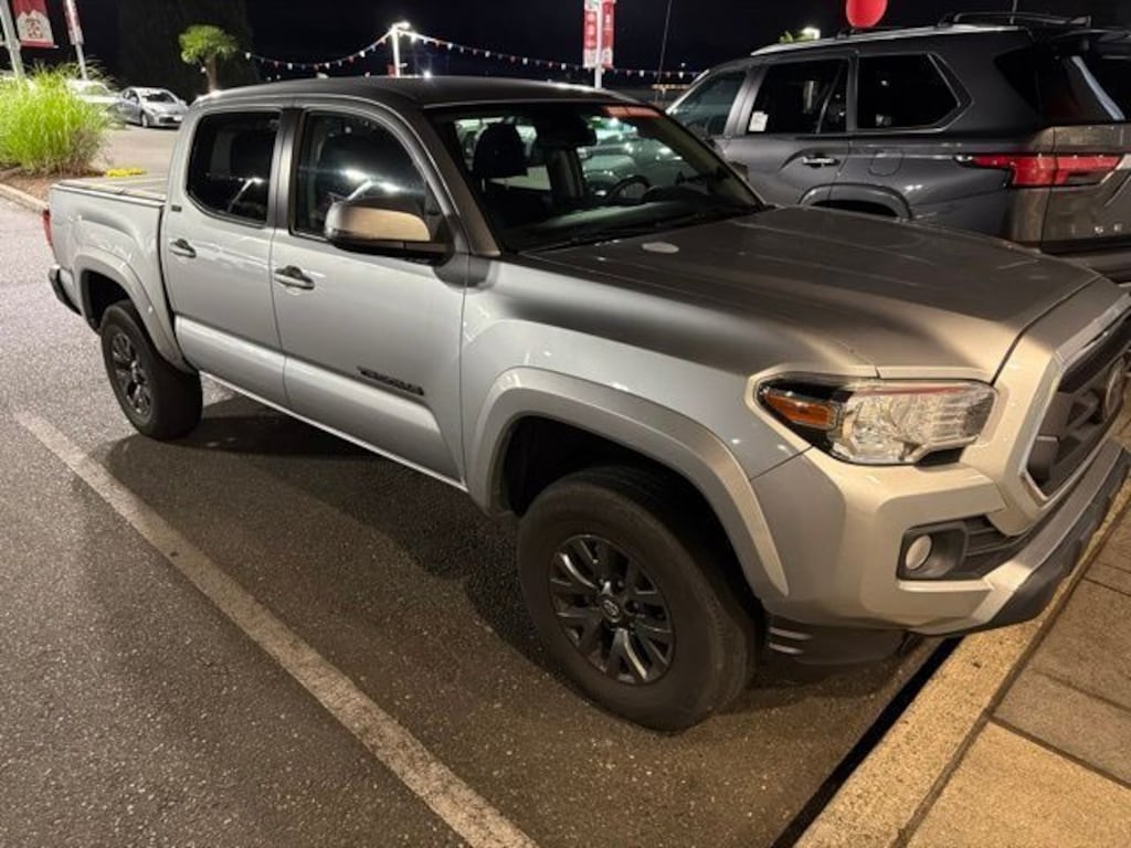 Used 2022 Toyota Tacoma SR5 V6 Truck Double Cab